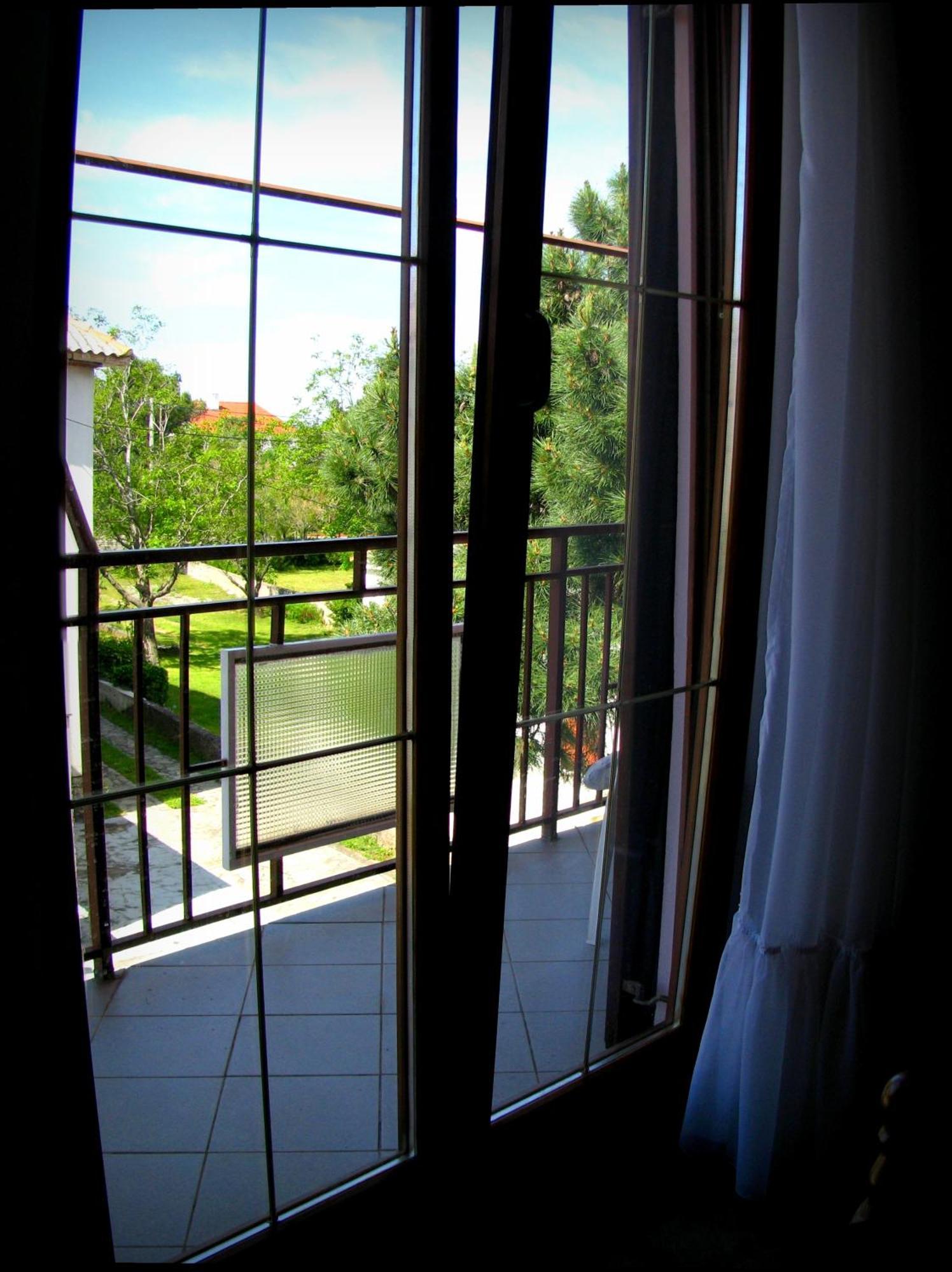 Apartments And Rooms Mare-Monti Starigrad Paklenica Habitación foto